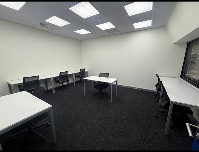 23M² OFFICE TO LET IN KILLARNEY